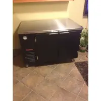 Universal Coolers BB60B - 60" Back Bar Cooler - Black Solid Doors 
