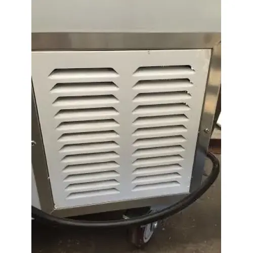 Leader LM27 - 27" Refrigerated Sandwich / Salad Prep Table