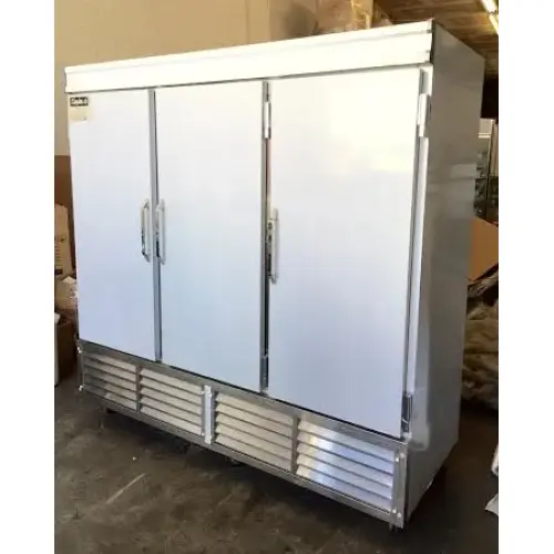 Leader ESLR79 - 79" Reach In Refrigerator - NSF Certified