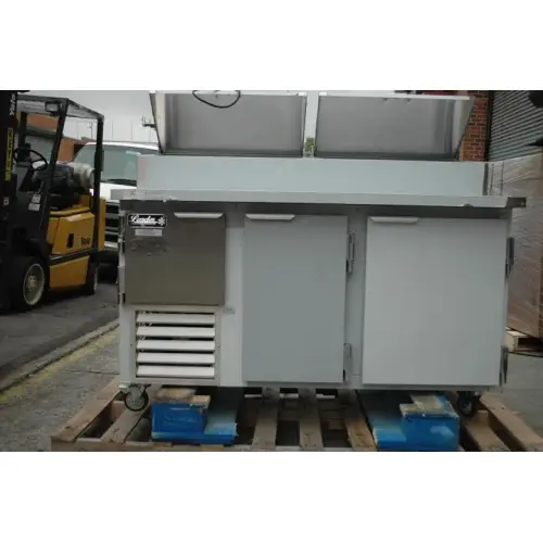 Leader ESPT60 - Three Door 60" Pizza Prep Table - NSF Certified