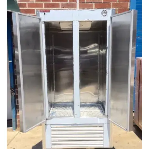 Universal RIC39SC - 39" Stainless Steel Reach In Refrigerator